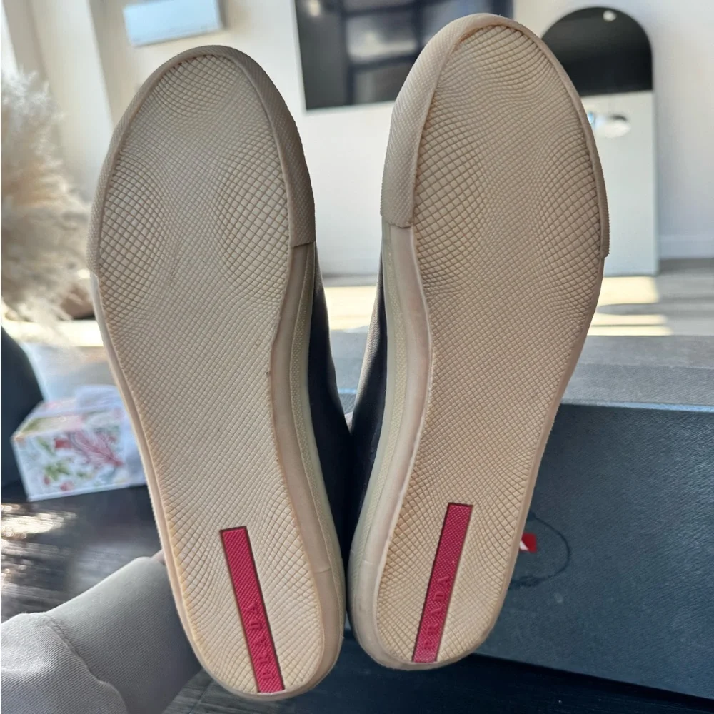 Prada Men's Brown Sneakers (NEVER WORN) - Picture 3 of 4